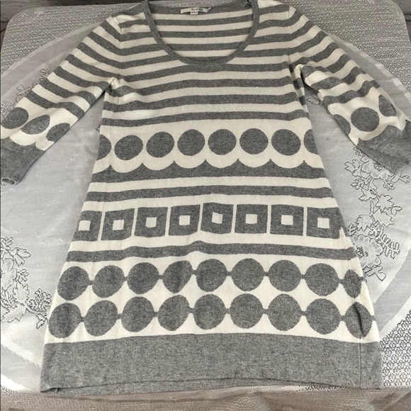 Boden gray and white cotton/cashmere blend dress with stripes/geometric shapes - Picture 3 of 14